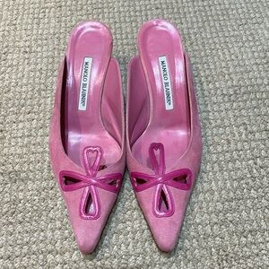 Manolo Blahink Pink Slides